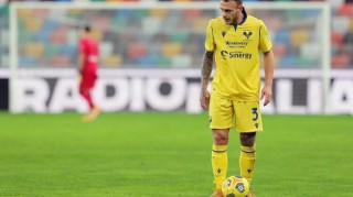  萨勒尼塔纳奇迹逼平国米，小球队展现顽强斗志