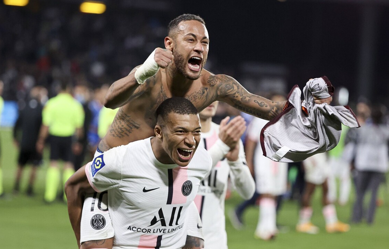  雷恩,客场爆冷,击败,领头羊布雷斯特  